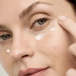 Awakening Creamy Eye Essence