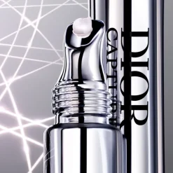 DIOR CAPTURE PRO-COLLAGEN SHOTTratamiento para el contorno de ojos reafirmante con fragmento de colágeno biotech