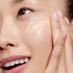 Even Better Clinical Vitamin Makeup SPF 50 Base de Maquillaje