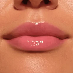 Gloss Obsessed Lip Glaze