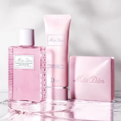 MISS DIOR HAND GEL gel de rosa purificante para las manos