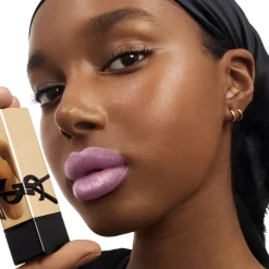 ROUGE PUR COUTURE BARRA DE LABIOS ACABADO SATINADO