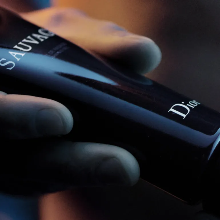 SauvageGel de afeitado