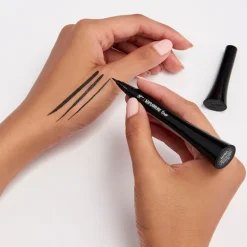 SUPERHERO LINER